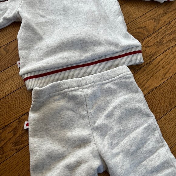 Canada 6-12 Month Sweater and Sweat Pants Set - Picture 7 of 8